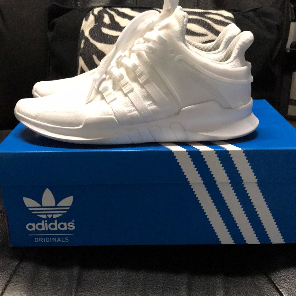 Adidas - Picture 2 of 3